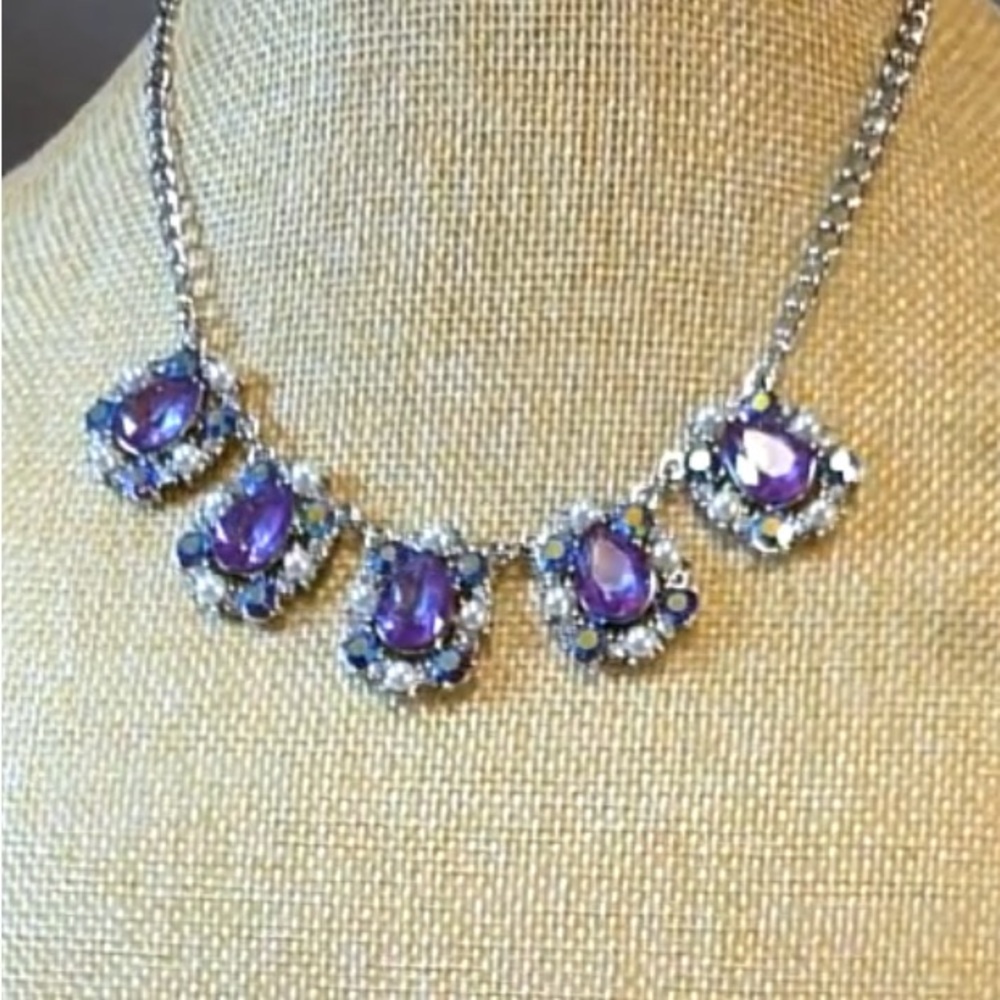 Elegant Purple and Silver Necklace